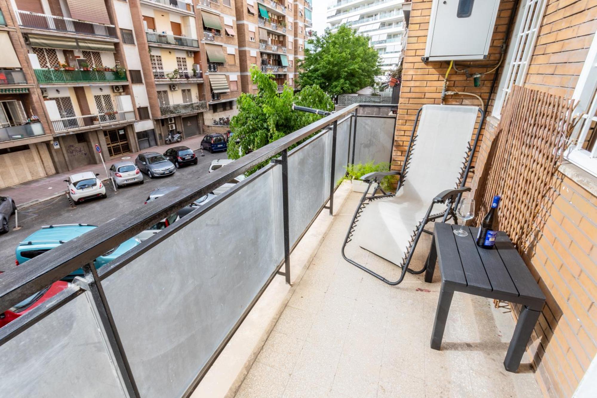 "Marconi Apt With Terrace" 30 Min From Colosseo Esterno foto